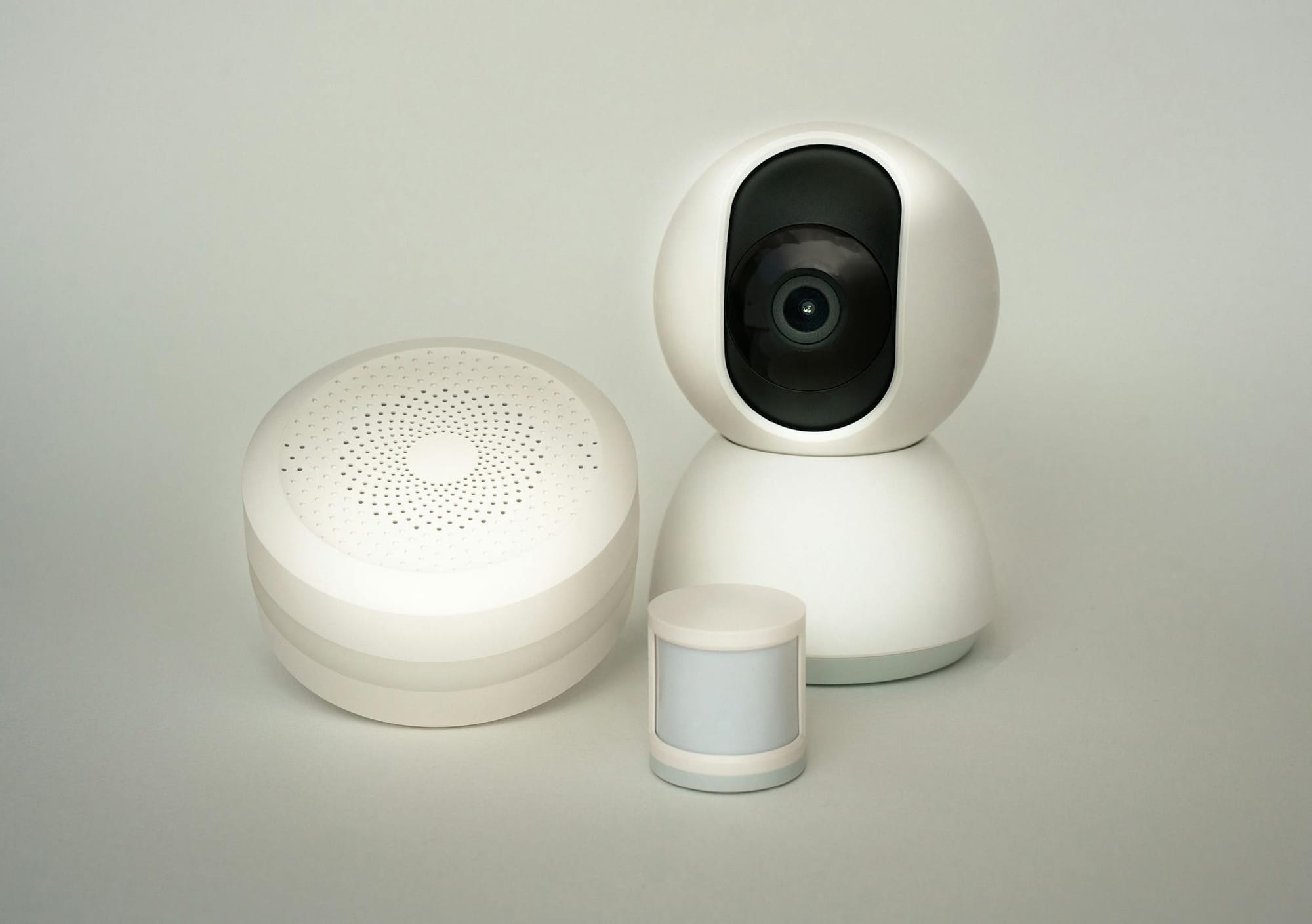 Looking for a No-Subscription Home Alarm in 2026? Here's What Actually Works